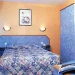 Royal Mansart Hotel 2*