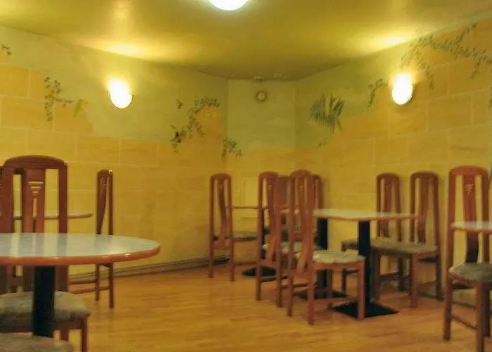 Royal Mansart Hotel