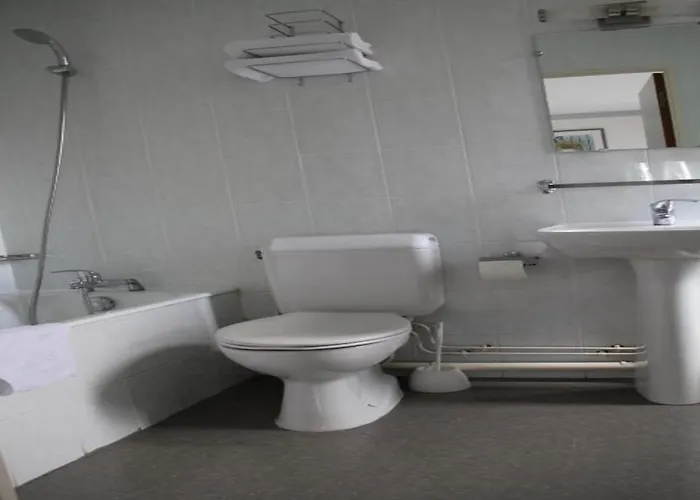 Hotel Royal Mansart 2*