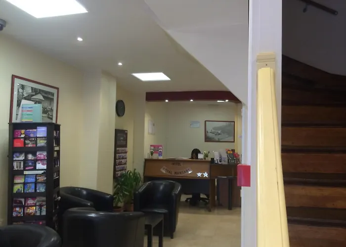 Hotel Royal Mansart 2*