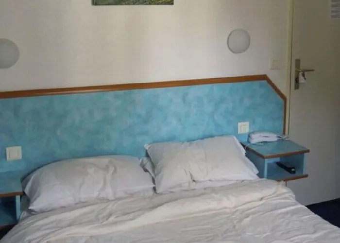 Royal Mansart Hotel Paris