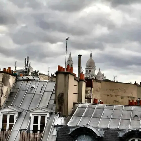 Royal Mansart 2* Paris